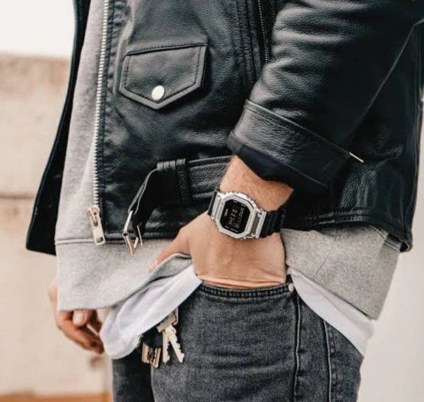 G-SHOCK 5600BB METAL BODY SILVER BLACK(Refurbished)